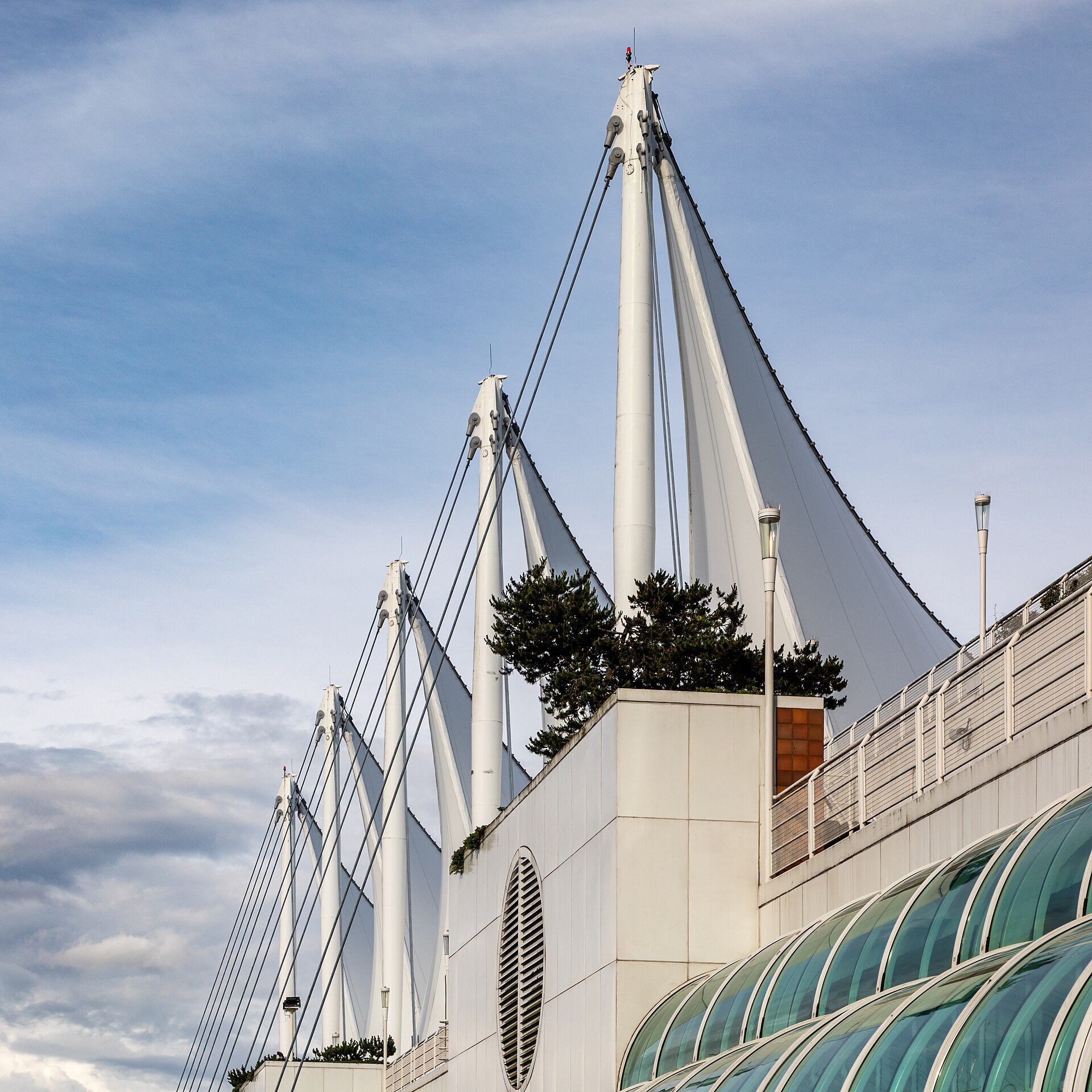 Close view of the Canada Place sail masts and cables